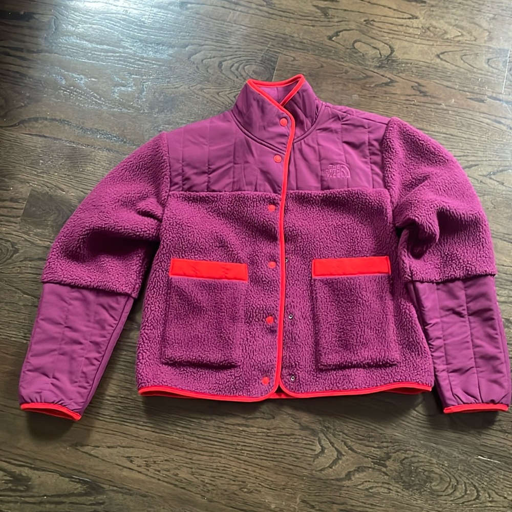 THE NORTH FACE JACKET